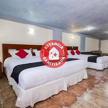 Suites De Reyes Irapuato Eksteriør billede